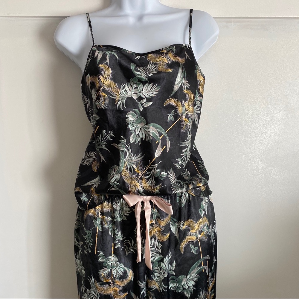 Victoria’s Secret Satin Cami Top Sleep Sz S NWT